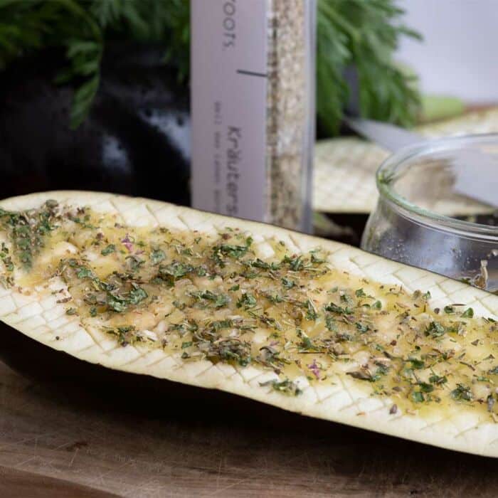 Kraeutersalz Aubergine Marinade