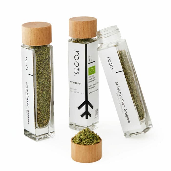 Oregano im Gewuerzglas 1